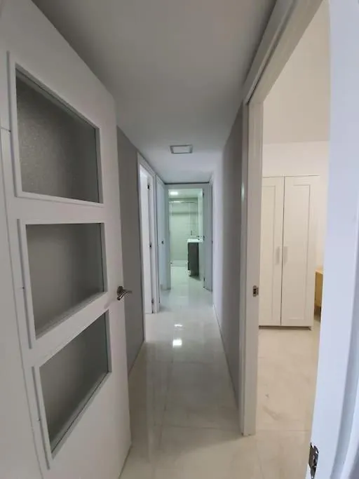 Preciosoy Gran Apartamento Terraza Con Vistas Wifi Y Climatizacion Malaga